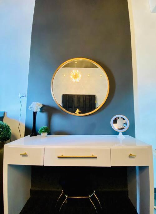 Pasavento - Modern Black Suite Camaceyes Buitenkant foto
